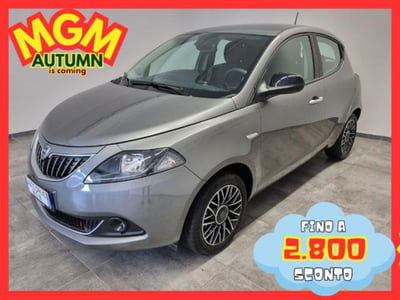 Lancia Ypsilon 1.0 FireFly 5 porte S&S Hybrid Gold Plus usata