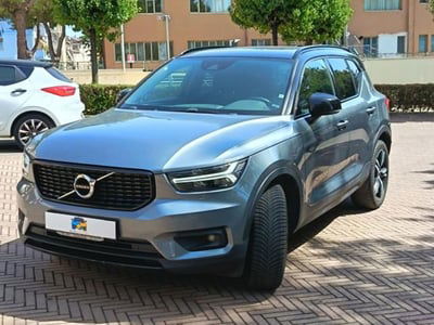 Volvo XC40 D4 AWD Geartronic R-design usata