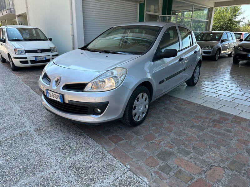 Renault Clio 1.5 dCi 70CV 5 porte Dynamique