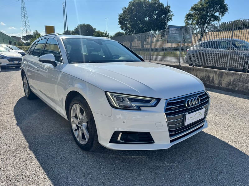 Audi A4 Avant 2.0 TDI 150 CV quattro Business