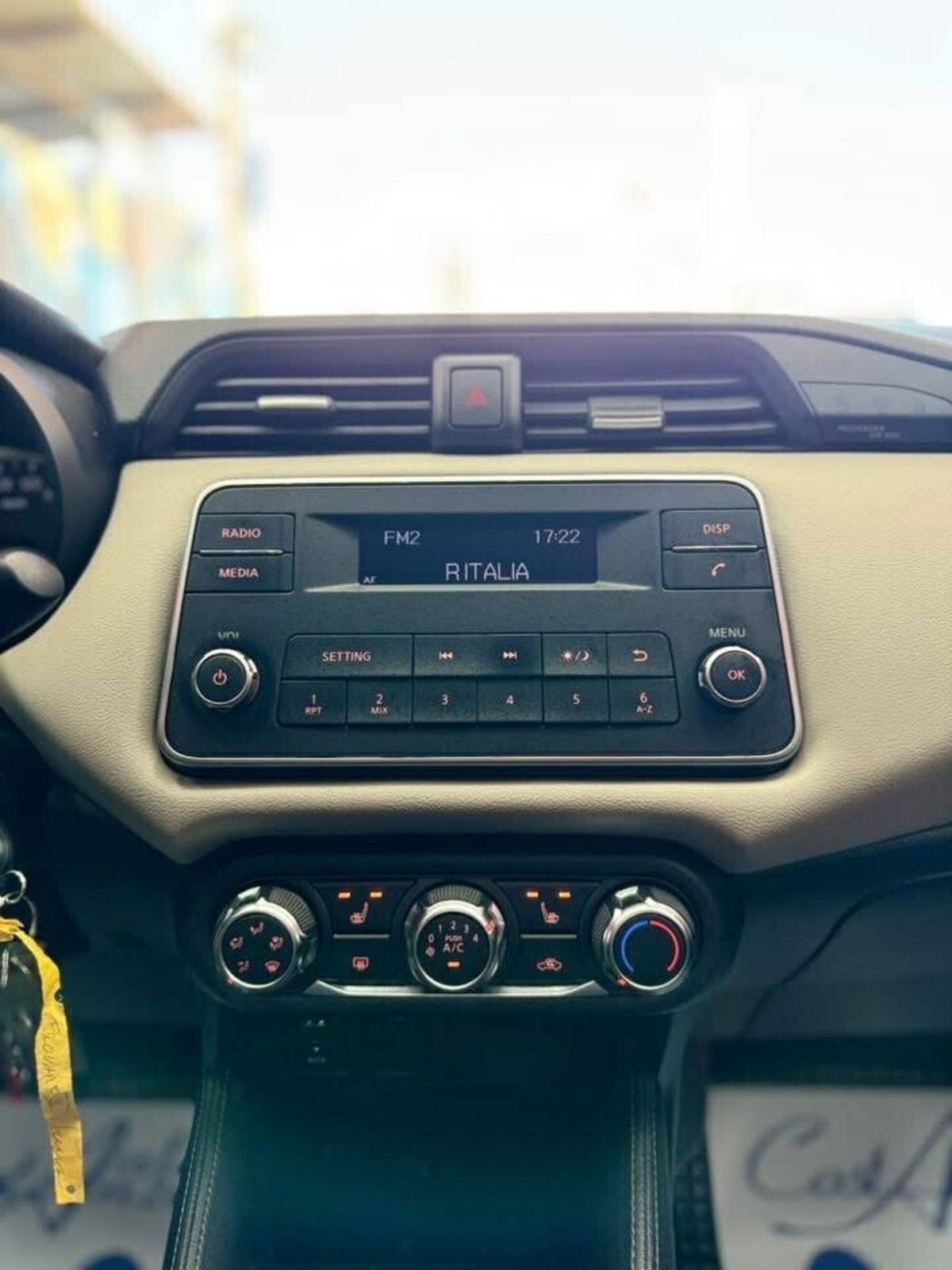 Nissan Micra IG-T 92 GPL 5 porte Eco N-Design (11)