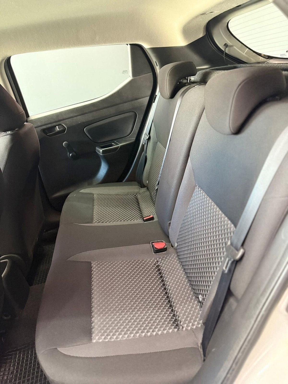 Nissan Micra IG-T 92 GPL 5 porte Eco N-Design (17)