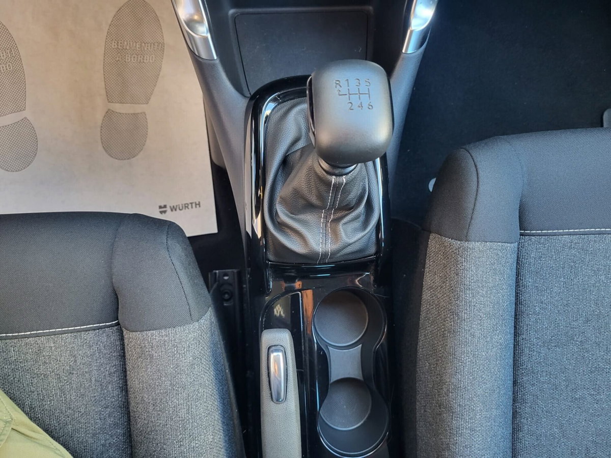 Citroen C3 Aircross PureTech 110 S&S C-Series (19)