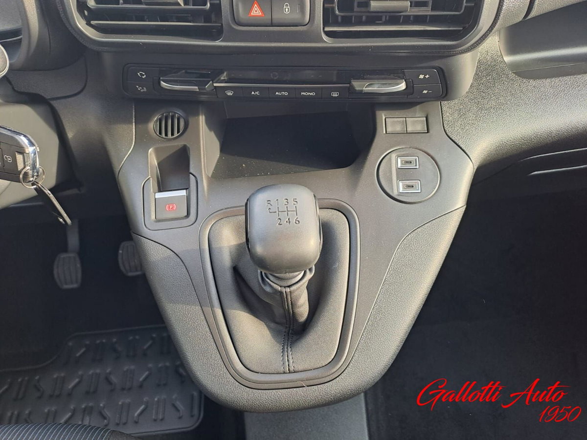Fiat Doblò combi N1 1.5 diesel 130cv (13)