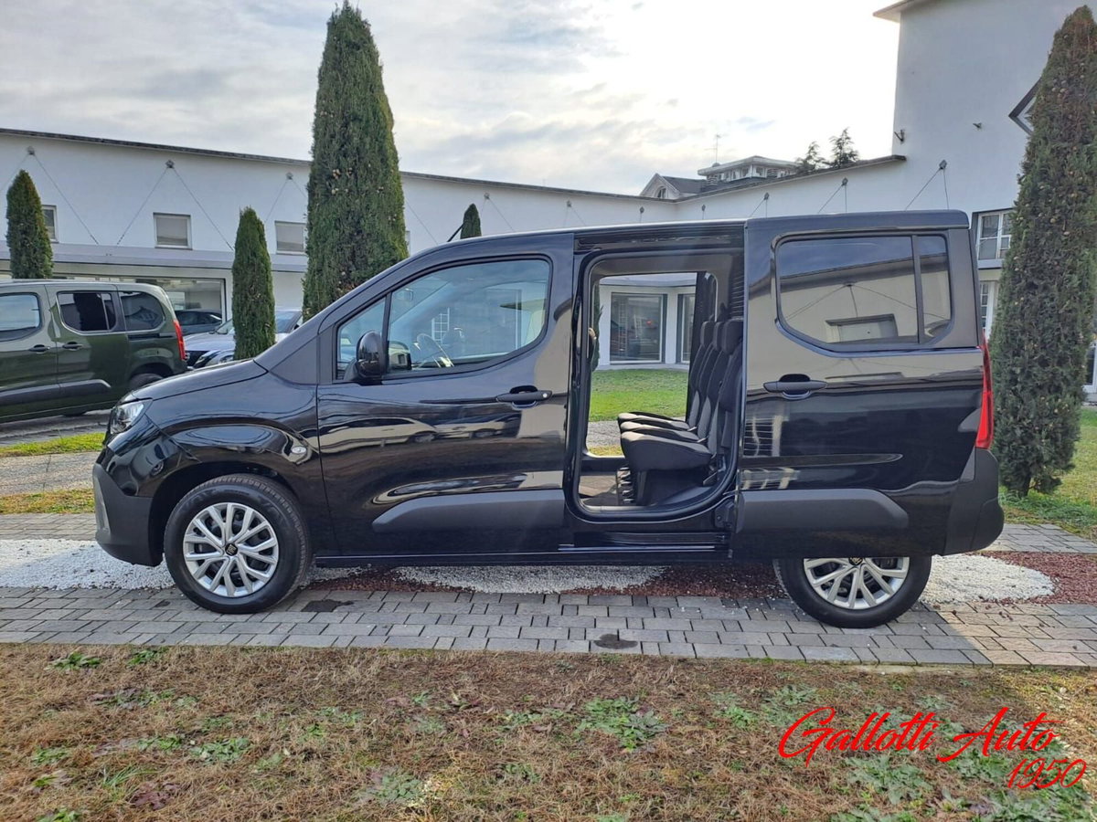 Fiat Doblò combi N1 1.5 diesel 130cv (7)