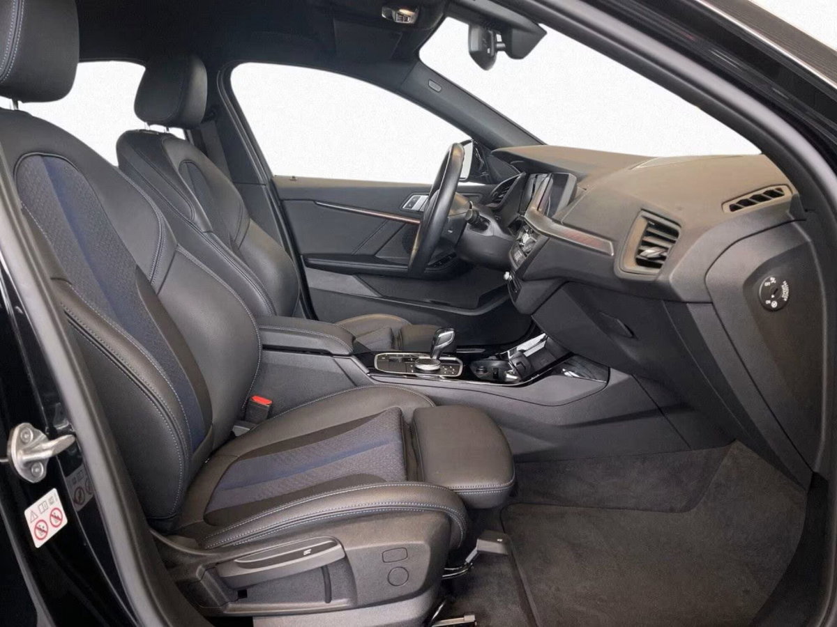 BMW Serie 1 120i 5p. Luxury (6)