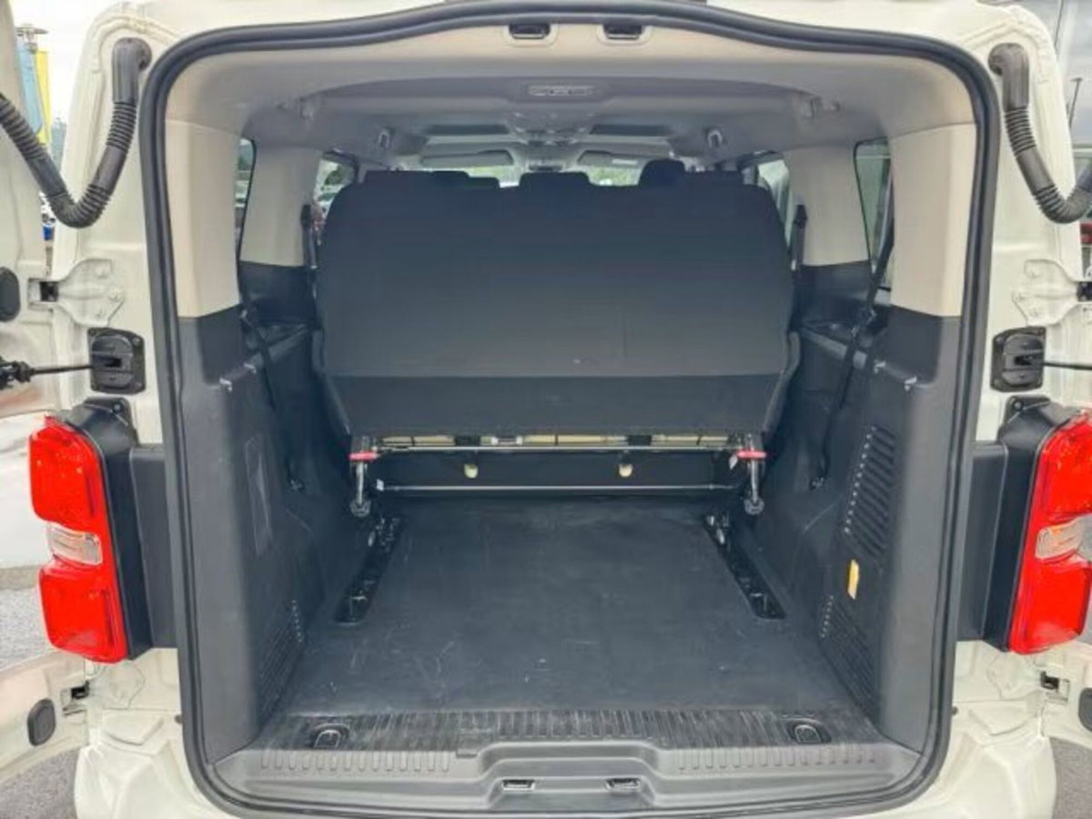 Opel Vivaro 1.5 Diesel 120CV S&S PL-SL-TN L (12)