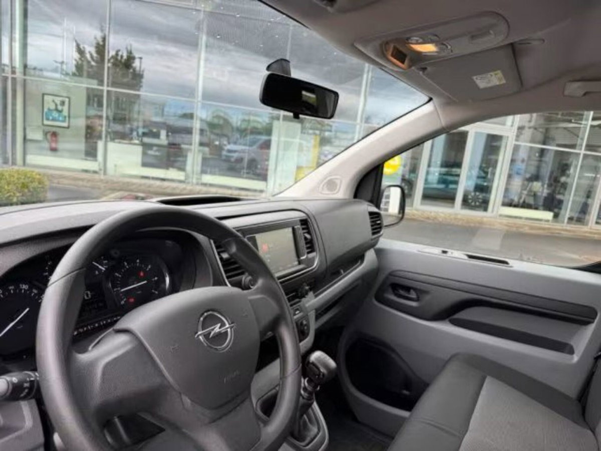 Opel Vivaro 1.5 Diesel 120CV S&S PL-SL-TN L (9)