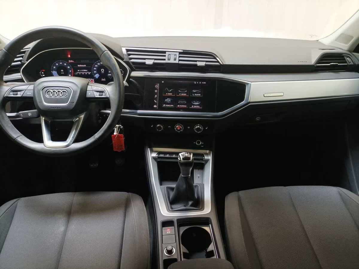 Audi Q3 35 TFSI S line edition (14)