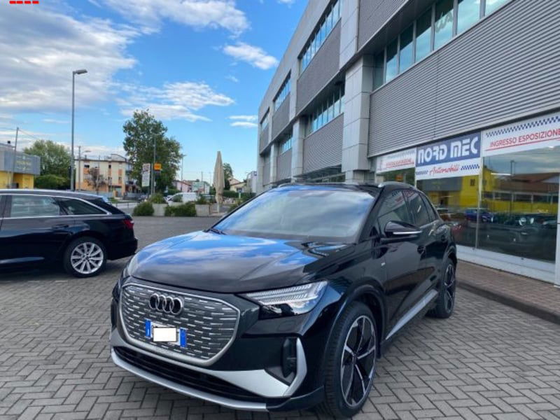 Audi Q4 Q4 45 e-tron quattro Business Advanced