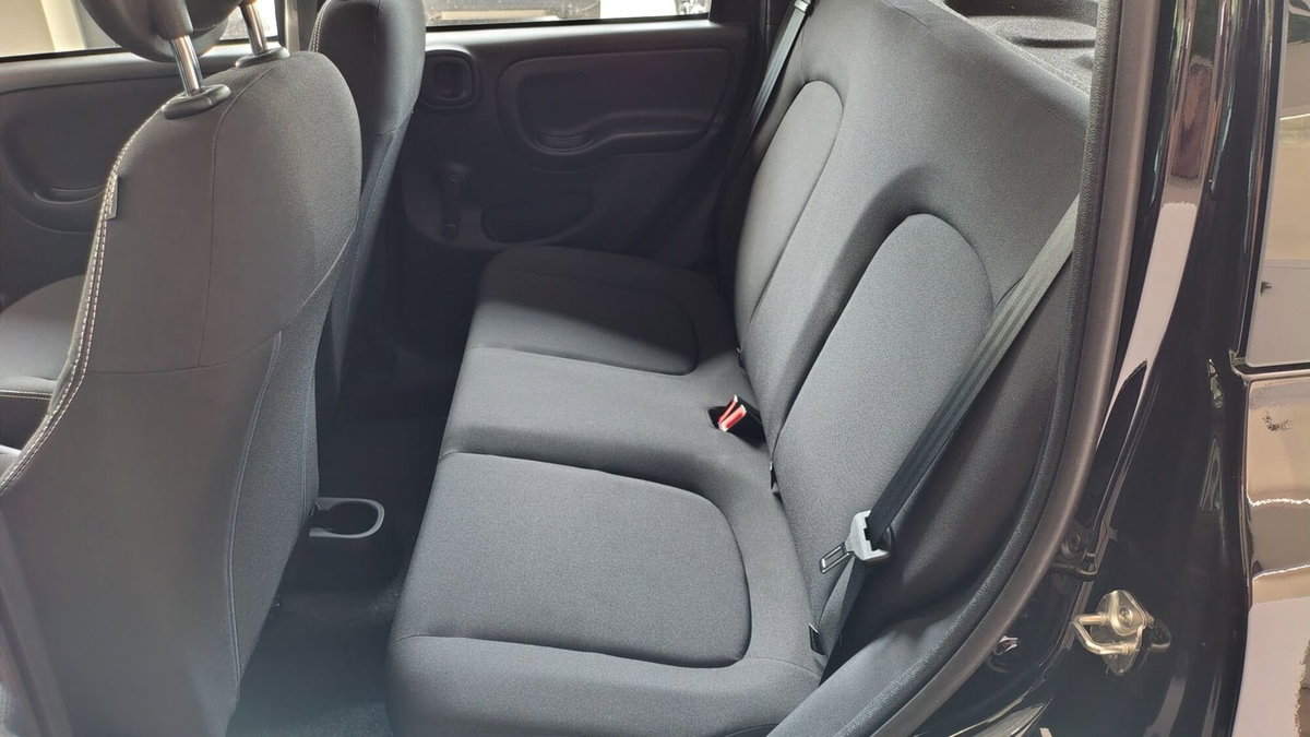 Fiat Panda 1.0 FireFly S&S Hybrid City Cross (14)