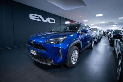 Toyota Yaris Cross Active fwd 115cv e-cvt usata