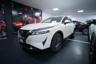 Nissan Qashqai 1.3 mhev Acenta 2wd 140cv usata