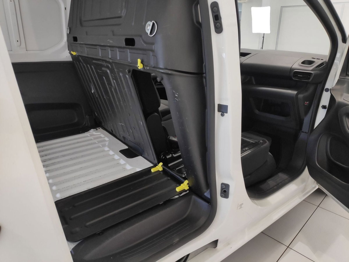 Peugeot Partner Furgone BlueHDi 100 PC Furgone Premium (2)