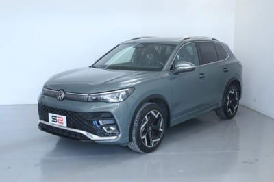 Volkswagen Tiguan 2.0 tdi R-Line 150cv dsg usata