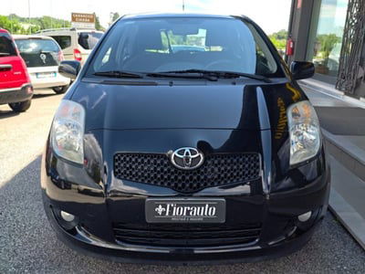 Toyota Yaris 1.3 3 porte Navi usata