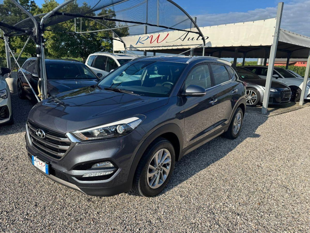 Hyundai Tucson 1.7 CRDi XPossible (4)