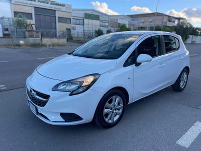 Opel Corsa 1.4 90CV 5 porte b-Color
