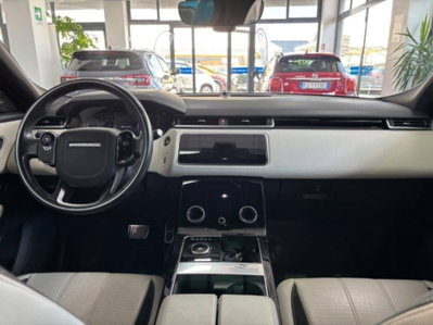 Land Rover Range Rover Velar 2.0D I4 240 CV R-Dynamic HSE (12)