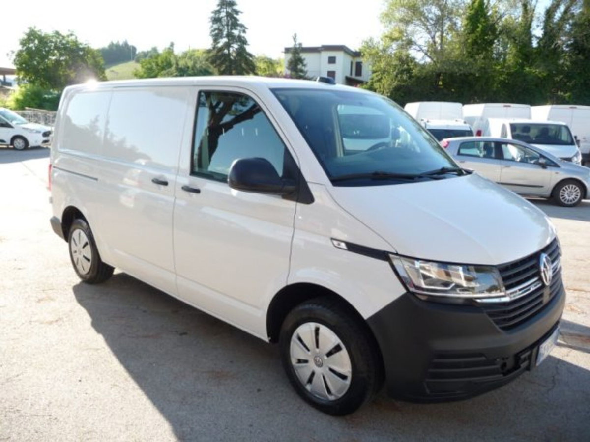 Volkswagen Veicoli Commerciali Transporter Furgone 2.0 TDI 150CV 4Motion PC Furgone Business (2)