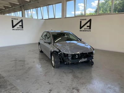 Volkswagen Golf 2.0 TDI 150 CV DSG SCR Life usata