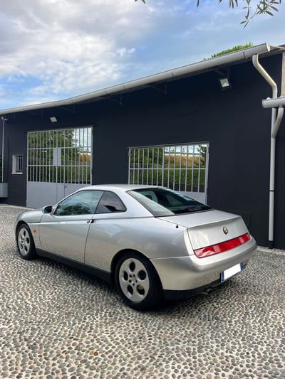 Alfa Romeo Gtv 3.0i V6 24V cat usata
