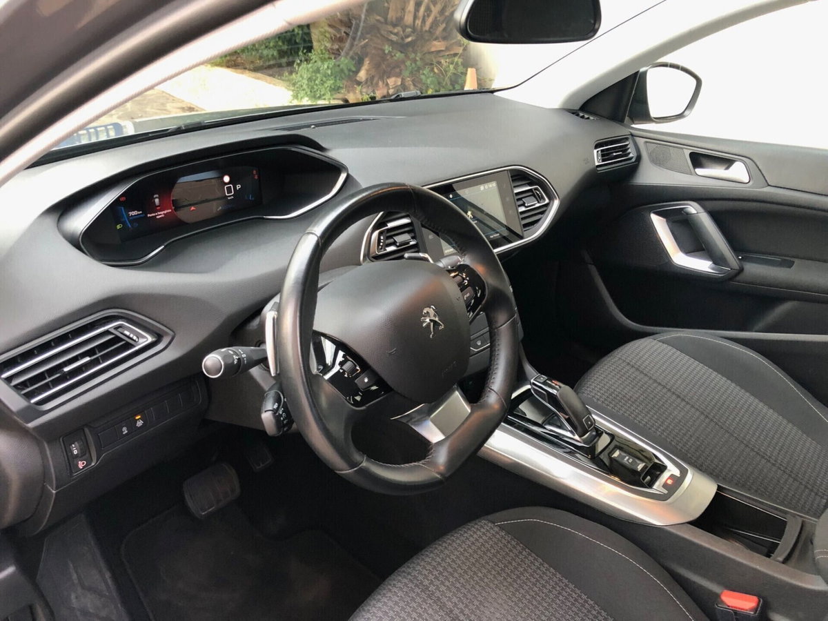 Peugeot 308 BlueHDi 130 S&S Active Business (17)