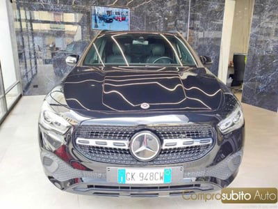 Mercedes-Benz GLA SUV 180 Automatic Premium usata