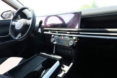 Hyundai Tucson 1.6 hev Xtech 2wd 239cv auto (14)