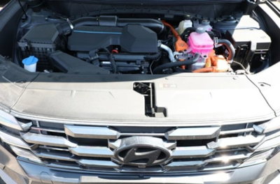 Hyundai Tucson 1.6 hev Xtech 2wd 239cv auto (17)