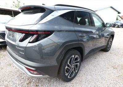 Hyundai Tucson 1.6 hev Xtech 2wd 239cv auto (5)