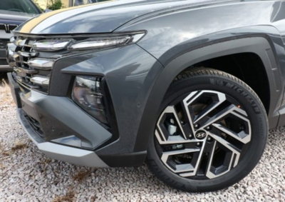 Hyundai Tucson 1.6 hev Xtech 2wd 239cv auto (10)