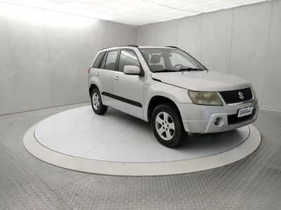 Suzuki Grand Vitara 1.9 DDiS 5 porte Crossover usata
