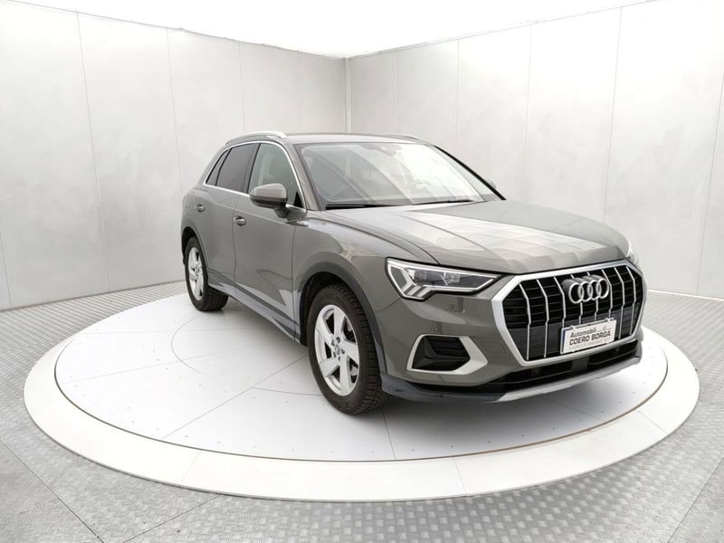 Audi Q3 35 TFSI S tronic Business Advanced