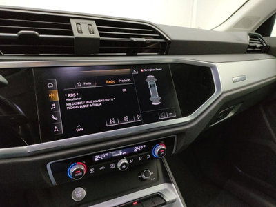 Audi Q3 35 TFSI S tronic Business Advanced (18)
