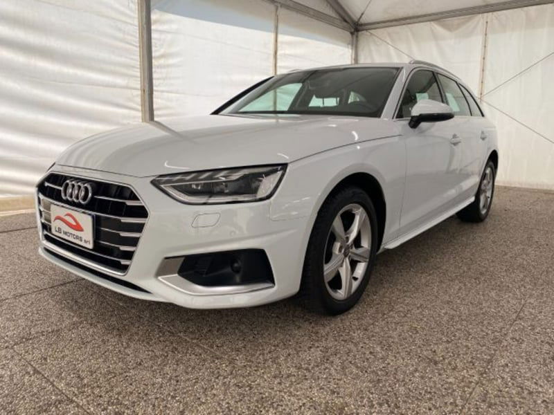 Audi A4 Avant 35 TDI/163 CV S tronic Business Advanced
