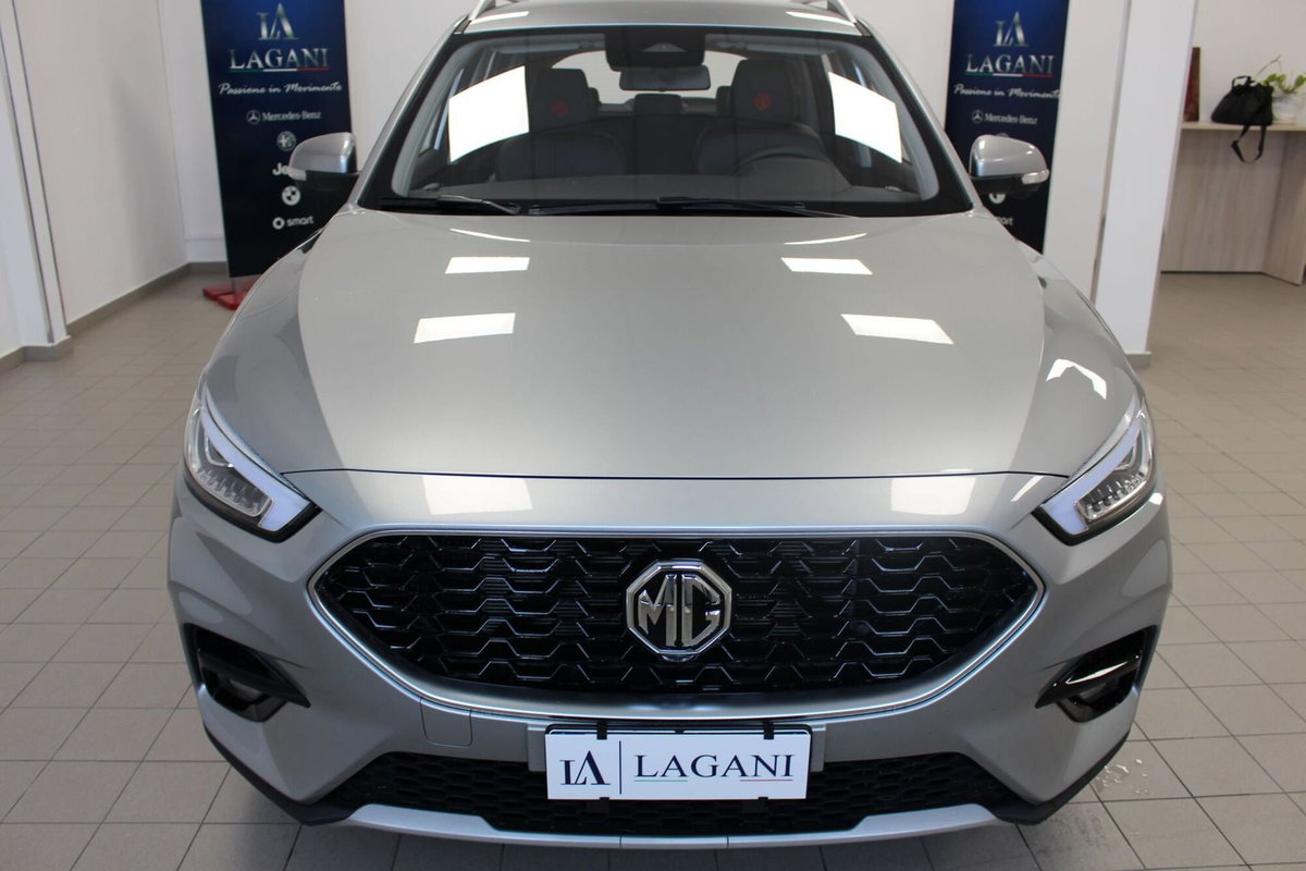 Mg ZS 1.5 Classic Luxury (2)