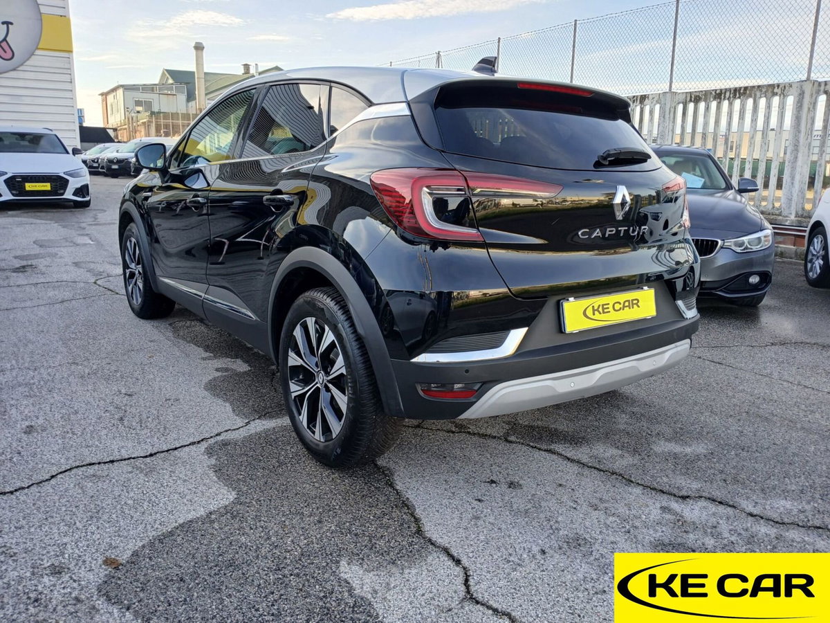 Renault Captur TCe 90 CV Techno (7)