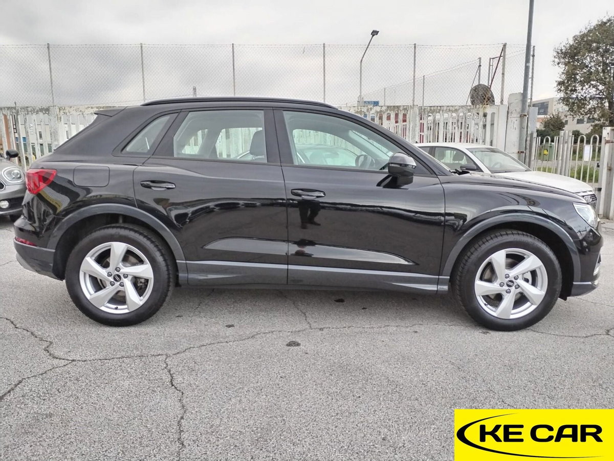 Audi Q3 35 TFSI S tronic Business Advanced (4)