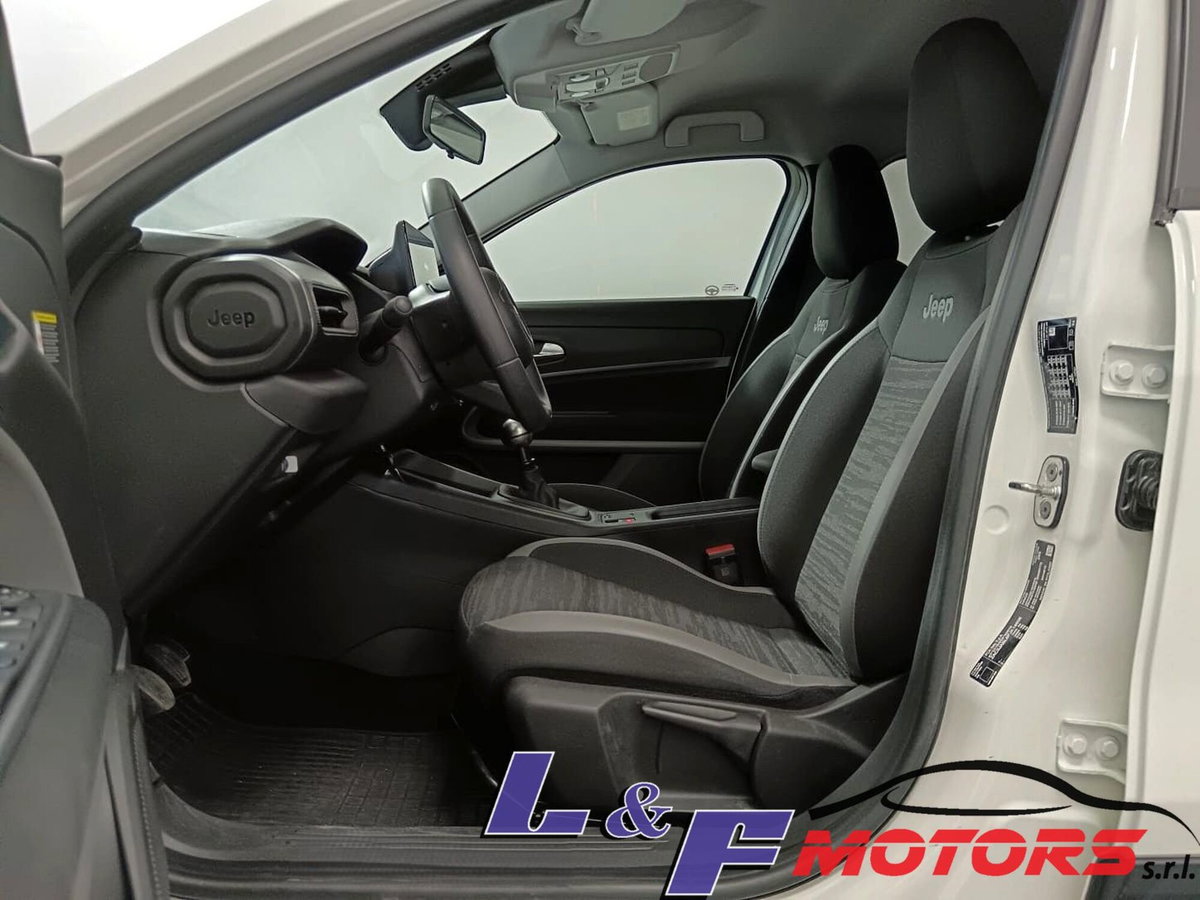 Jeep Avenger 1.2 turbo Summit fwd 100cv (13)