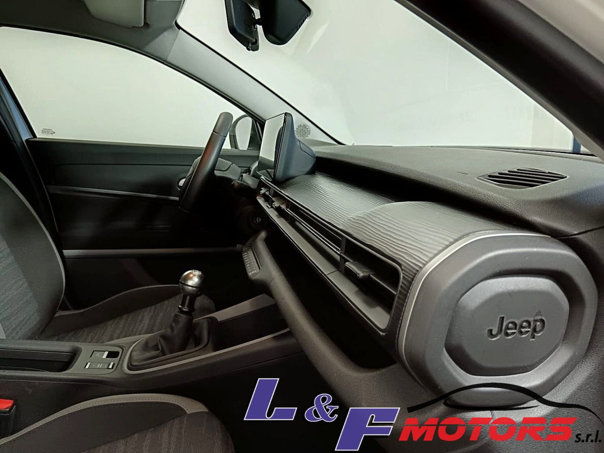 Jeep Avenger 1.2 turbo Summit fwd 100cv (17)