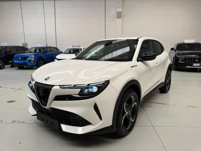 Alfa Romeo Junior 1.2 ibrida Speciale 145cv edct6 nuova