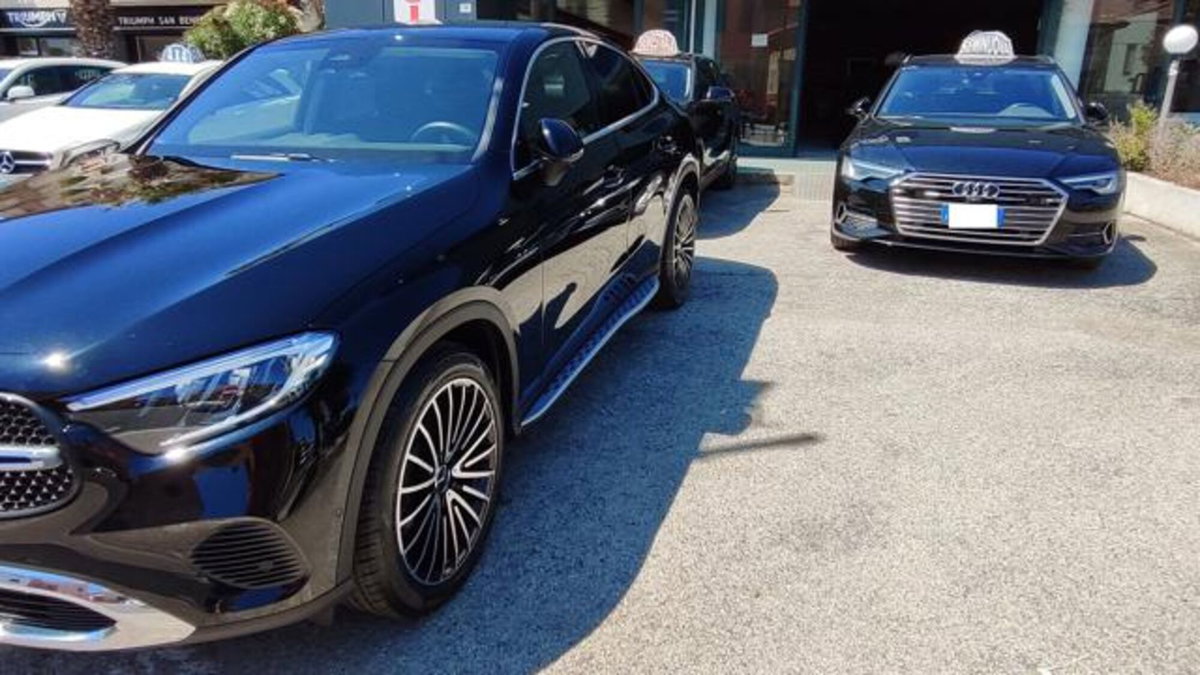 Mercedes-Benz GLC 220 d 4Matic Mild Hybrid AMG Premium Plus
