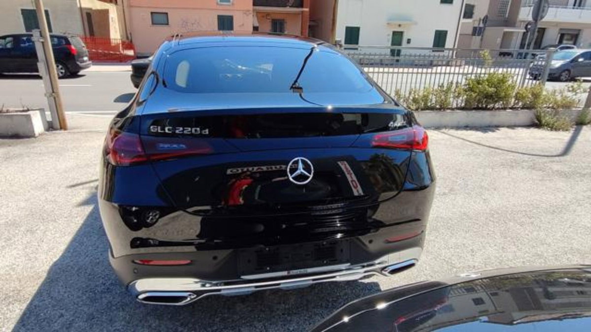Mercedes-Benz GLC 220 d 4Matic Mild Hybrid AMG Premium Plus (5)