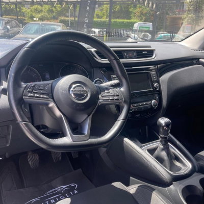 Nissan Qashqai 1.3 DIG-T 140 CV N-Connecta (8)