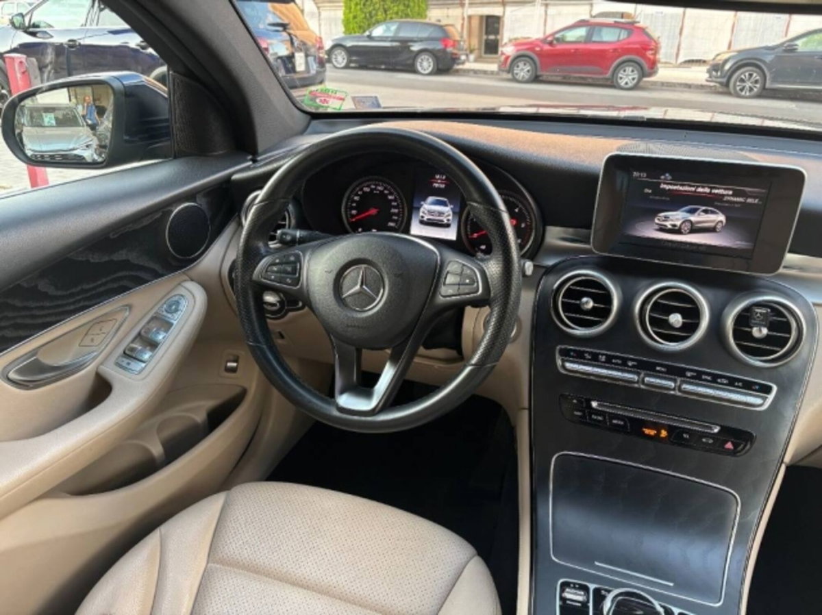 Mercedes-Benz GLC Coupé 250 d 4Matic Coupé Sport (16)