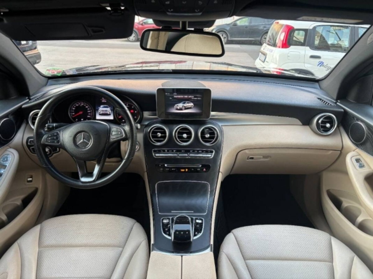 Mercedes-Benz GLC Coupé 250 d 4Matic Coupé Sport (8)