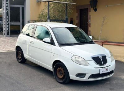 Lancia Ypsilon 1.4 Argento Ecochic GPL usata
