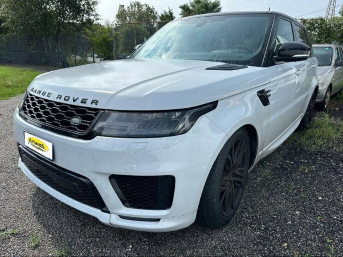 Land Rover Range Rover Sport 3.0 TDV6 HSE Dynamic (12)