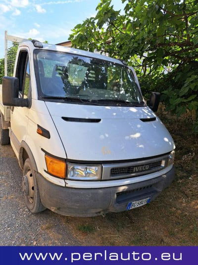 Iveco Daily Telaio 30.8 2.8 Diesel PC Cabinato Basic usata